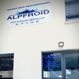 Enseignes et panneaux publicitaires - HR Creation Web